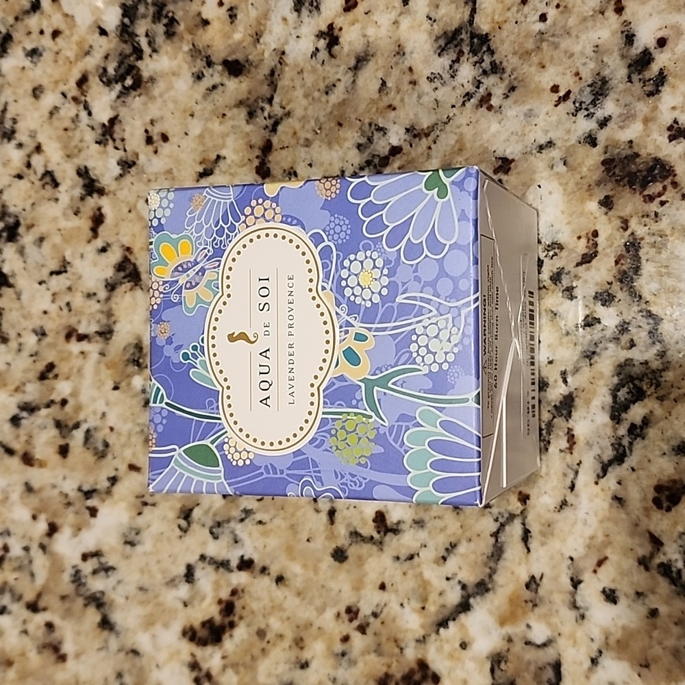 Aqua de Soi Candle